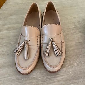 kate spade Nude Tassel Loafers Size 9.5 Good condition